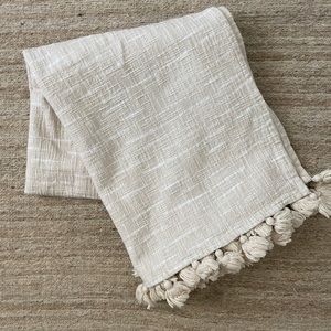 John Robshaw Neutral Shibori 100% Cotton Throw